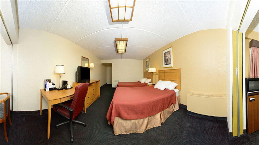 סיינט קלאוד Americas Best Value Inn And Suites St. Cloud מראה חיצוני תמונה