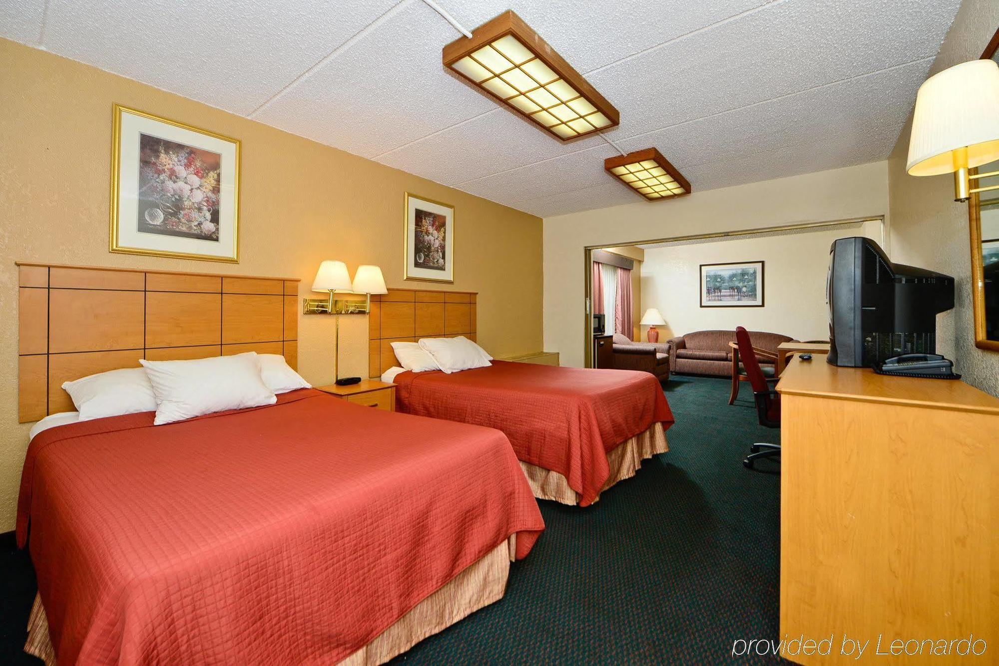 סיינט קלאוד Americas Best Value Inn And Suites St. Cloud מראה חיצוני תמונה