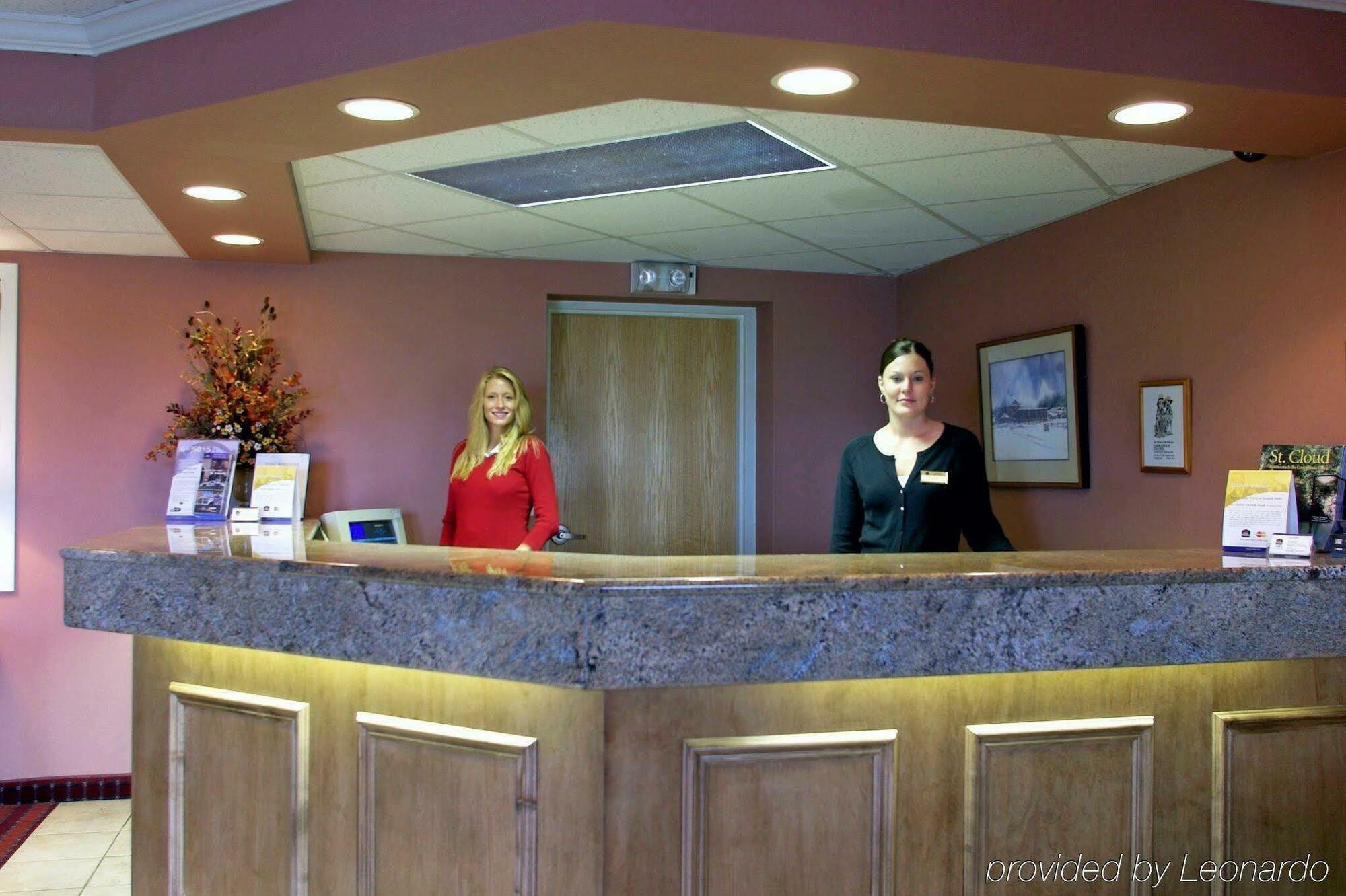 סיינט קלאוד Americas Best Value Inn And Suites St. Cloud מראה פנימי תמונה